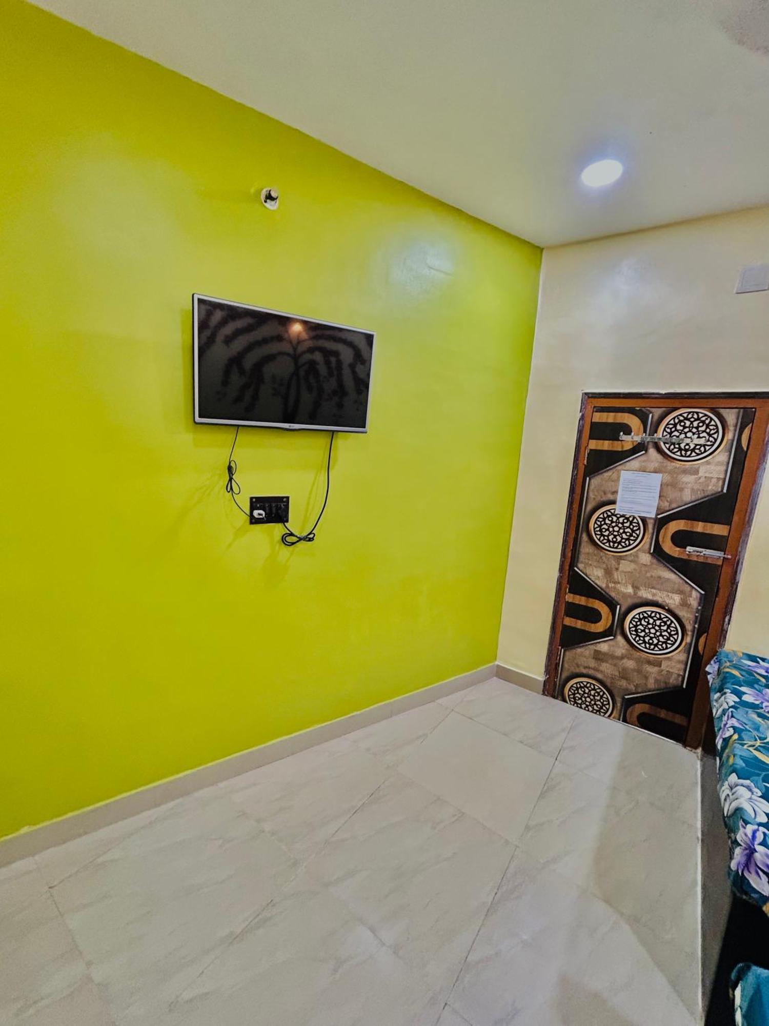 Sun India Guest House Haora Exterior foto